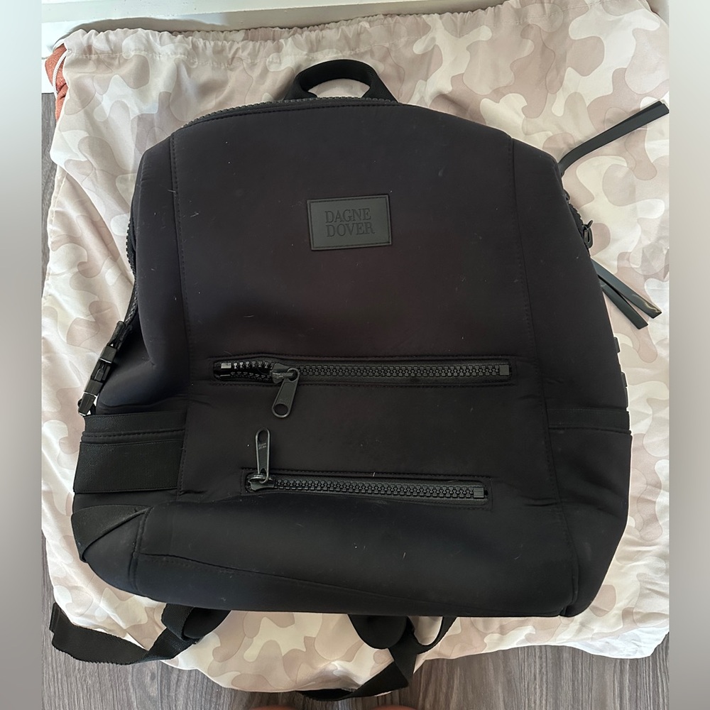 Dagne Dover Medium INDI NEOPRENE DIAPER BACKPACK ONYX (Black)